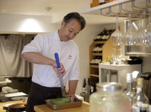 京都の宿、オーベルジュ麻布京都　バスク風チーズケーキ
